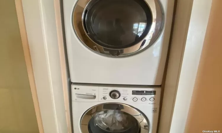 Private Washer Dryer