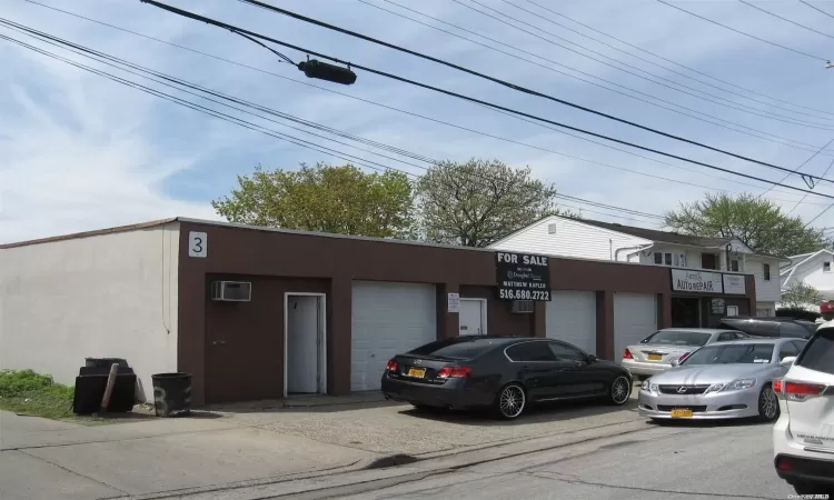 3 Anchor Avenue, Oceanside, NY, ,Commercial Sale,For Sale,Anchor,3585574