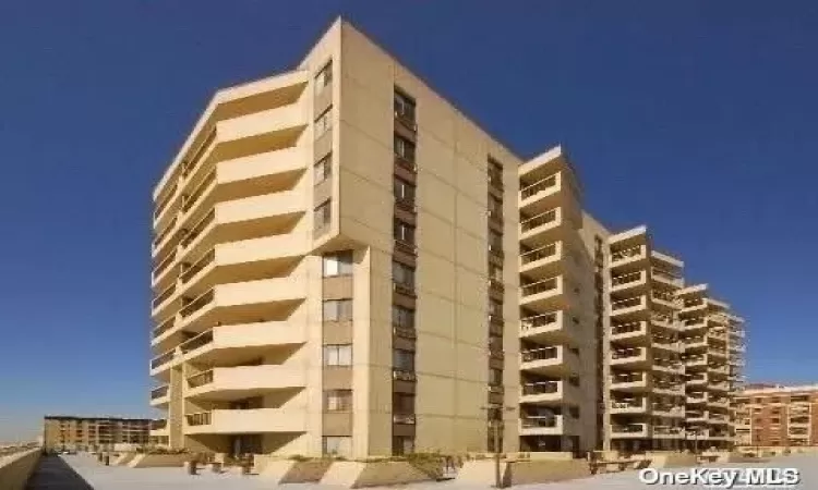 360 Shore Road, Long Beach, NY, 1 Bedroom Bedrooms, 3 Rooms Rooms,1 BathroomBathrooms,Residential Lease,For Rent,Shore,3585859