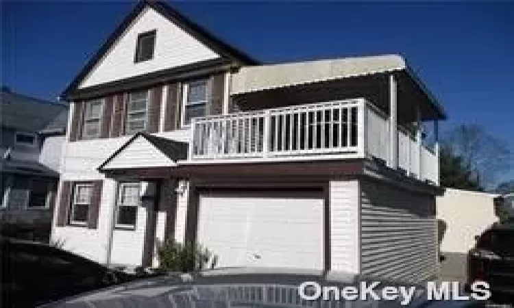 751 Scranton Avenue, East Rockaway, NY, 5 Bedrooms Bedrooms, 9 Rooms Rooms,2 BathroomsBathrooms,Residential Income,For Sale,Scranton,3588807