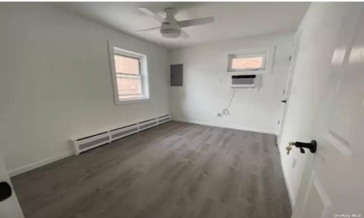 215 Shore Road, Long Beach, NY, 1 Bedroom Bedrooms, 3 Rooms Rooms,1 BathroomBathrooms,Residential Lease,For Rent,Shore,3589807