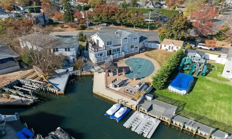 146 Shore Drive, Massapequa, NY, 5 Bedrooms Bedrooms, 9 Rooms Rooms,4 BathroomsBathrooms,Residential,For Sale,Shore,3590281