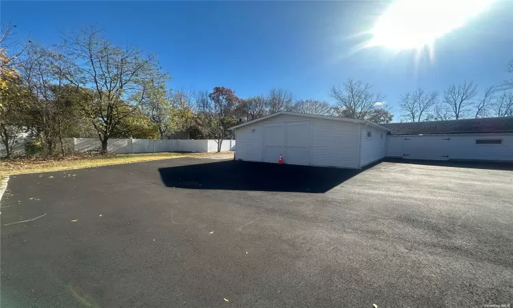 410A North Country Rd Road, Saint James, NY, ,Commercial Lease,For Rent,North Country Rd,3590674