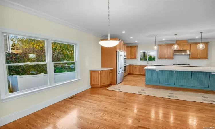 Breakfast Nook for Table and chairs