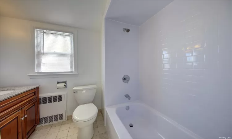 933 Naple Avenue, Franklin Square, NY, 1 Bedroom Bedrooms, 3 Rooms Rooms,1 BathroomBathrooms,Residential Lease,For Rent,Naple,3590953