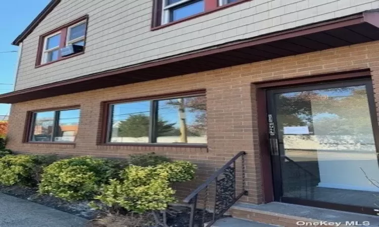 230 Westbury Avenue, Carle Place, NY, ,Commercial Lease,For Rent,Westbury,3591249