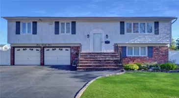 323 Seaford Avenue, Massapequa, NY, 4 Bedrooms Bedrooms, 8 Rooms Rooms,2 BathroomsBathrooms,Residential,For Sale,Seaford,3590722