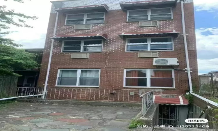 45-19 163rd Street, Flushing, NY, 7 Bedrooms Bedrooms, 13 Rooms Rooms,2 BathroomsBathrooms,Residential Income,For Sale,163rd,3591476