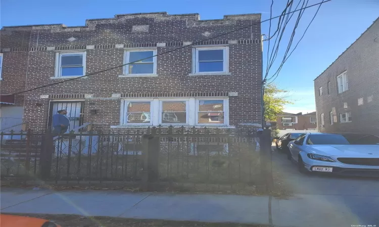 177-38 106th Road, Jamaica, NY, 4 Bedrooms Bedrooms, 10 Rooms Rooms,2 BathroomsBathrooms,Residential Income,For Sale,106th,3591540