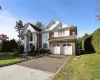 186 Parkway Drive, Roslyn Heights, NY, 5 Bedrooms Bedrooms, 10 Rooms Rooms,4 BathroomsBathrooms,Residential,For Sale,Parkway,3591820