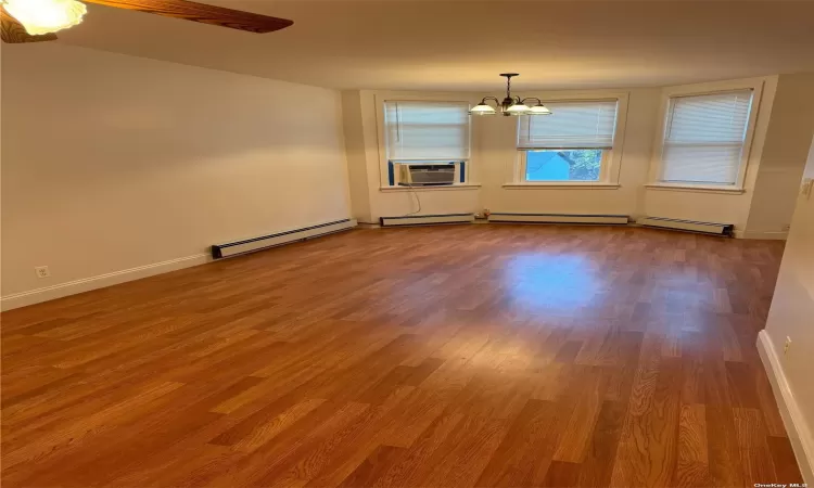 58-31 60th Lane, Maspeth, NY, 3 Bedrooms Bedrooms, 6 Rooms Rooms,1 BathroomBathrooms,Residential Lease,For Rent,60th,3591881