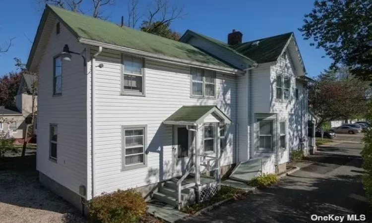 22 Park Avenue, Amityville, NY, 1 Bedroom Bedrooms, 4 Rooms Rooms,1 BathroomBathrooms,Residential Lease,For Rent,Park,3592032