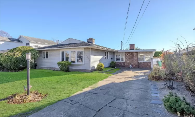 77 Weidner Avenue, Oceanside, NY, 4 Bedrooms Bedrooms, 10 Rooms Rooms,2 BathroomsBathrooms,Residential,For Sale,Weidner,3591735