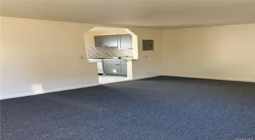 427 Broadway, Long Beach, NY, 2 Rooms Rooms,1 BathroomBathrooms,Residential Lease,For Rent,Broadway,3592249