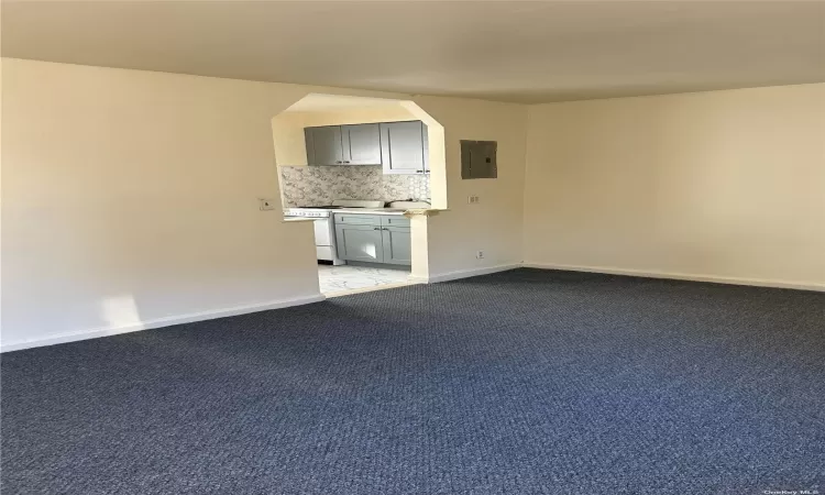 427 Broadway, Long Beach, NY, 2 Rooms Rooms,1 BathroomBathrooms,Residential Lease,For Rent,Broadway,3592249