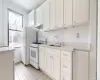 28-15 Steinway Street, Astoria, NY, 3 Bedrooms Bedrooms, 6 Rooms Rooms,1 BathroomBathrooms,Residential Lease,For Rent,Steinway,3592094