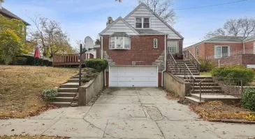 184-32 Cambridge Road, Jamaica Estates, NY, 4 Bedrooms Bedrooms, 7 Rooms Rooms,3 BathroomsBathrooms,Residential,For Sale,Cambridge,3592447