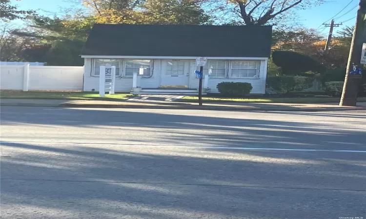 4804 Merrick Road, Massapequa, NY, ,Commercial Sale,For Sale,Merrick,3592463