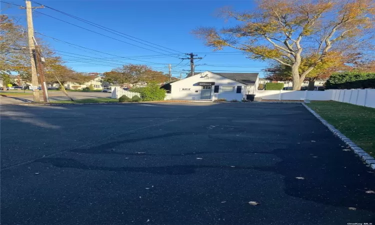 4804 Merrick Road, Massapequa, NY, ,Commercial Sale,For Sale,Merrick,3592463