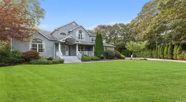 1 Blueberry Lane, Quogue, NY, 5 Bedrooms Bedrooms, 10 Rooms Rooms,4 BathroomsBathrooms,Residential Lease,For Rent,Blueberry,3592569