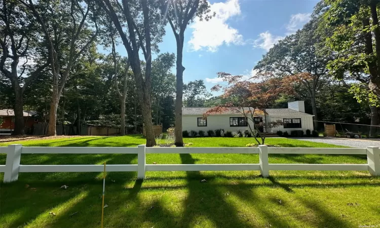 51 Cedar Ridge Drive, East Hampton, NY, 3 Bedrooms Bedrooms, 6 Rooms Rooms,1 BathroomBathrooms,Residential,For Sale,Cedar Ridge,3592599