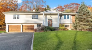 81 Ridge Road, Smithtown, NY, 4 Bedrooms Bedrooms, 10 Rooms Rooms,3 BathroomsBathrooms,Residential,For Sale,Ridge,3592617