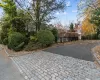 DRIVEWAY OFF OF HEWLETT NECK ROAD