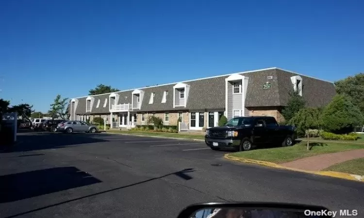 10 Midship Lane, Patchogue, NY, 1 Bedroom Bedrooms, 4 Rooms Rooms,1 BathroomBathrooms,Residential Lease,For Rent,Midship,3592651