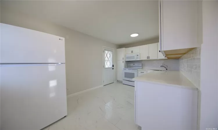 92 3rd Avenue, East Rockaway, NY, 4 Bedrooms Bedrooms, 9 Rooms Rooms,2 BathroomsBathrooms,Residential Income,For Sale,3rd,3592962