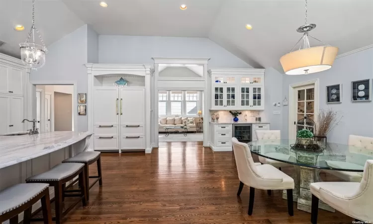 Expansive Dining Area