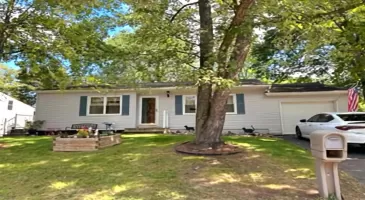 14 SCHOFIELD Place, Beacon, NY, 3 Bedrooms Bedrooms, 6 Rooms Rooms,1 BathroomBathrooms,Residential,For Sale,SCHOFIELD,H6298092