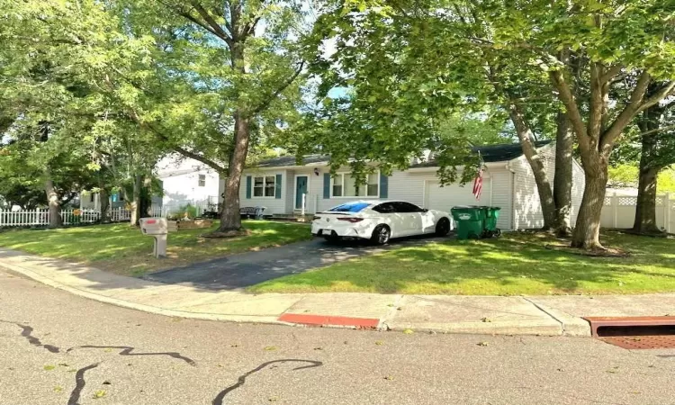 14 SCHOFIELD Place, Beacon, NY, 3 Bedrooms Bedrooms, 6 Rooms Rooms,1 BathroomBathrooms,Residential,For Sale,SCHOFIELD,H6298092