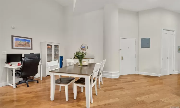 19-19 24th Avenue, New York, NY, 1 Bedroom Bedrooms, 3 Rooms Rooms,1 BathroomBathrooms,Residential,For Sale,24th Avenue,L3574677