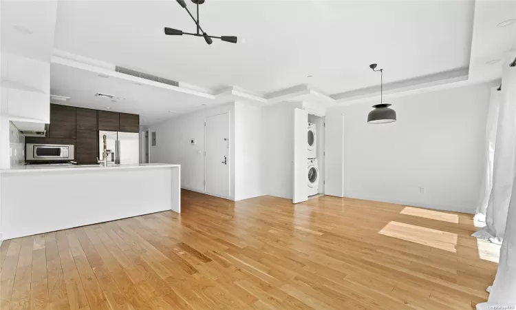 169 Lexington Ave, New York, NY, 2 Bedrooms Bedrooms, 5 Rooms Rooms,2 BathroomsBathrooms,Residential,For Sale,Lexington Ave,L3582523