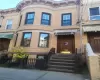 60-26 68th Road, New York, NY, 2 Bedrooms Bedrooms, 5 Rooms Rooms,1 BathroomBathrooms,Residential Lease,For Rent,68th,L3590935