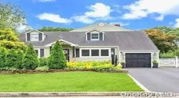 18 Bruce Lane, Smithtown, NY, 5 Bedrooms Bedrooms, 13 Rooms Rooms,3 BathroomsBathrooms,Residential,For Sale,Bruce,L3590957