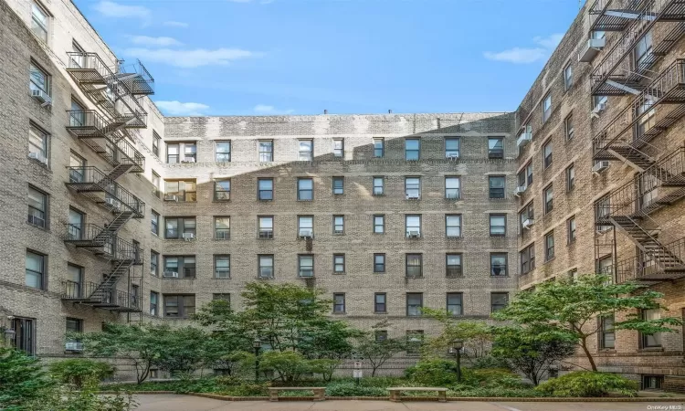 7101 Colonial Road, New York, NY, 1 Bedroom Bedrooms, 3 Rooms Rooms,1 BathroomBathrooms,Residential,For Sale,Colonial,L3587913