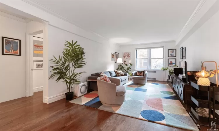 73-12 35th Avenue, New York, NY, 2 Bedrooms Bedrooms, 5 Rooms Rooms,1 BathroomBathrooms,Residential,For Sale,35th,L3590980