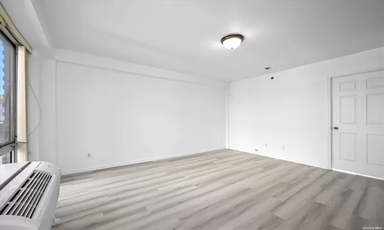 139-30 34 Avenue, New York, NY, 1 Bedroom Bedrooms, 4 Rooms Rooms,1 BathroomBathrooms,Residential,For Sale,34,L3590978