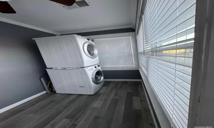 mudroom / laundry main level