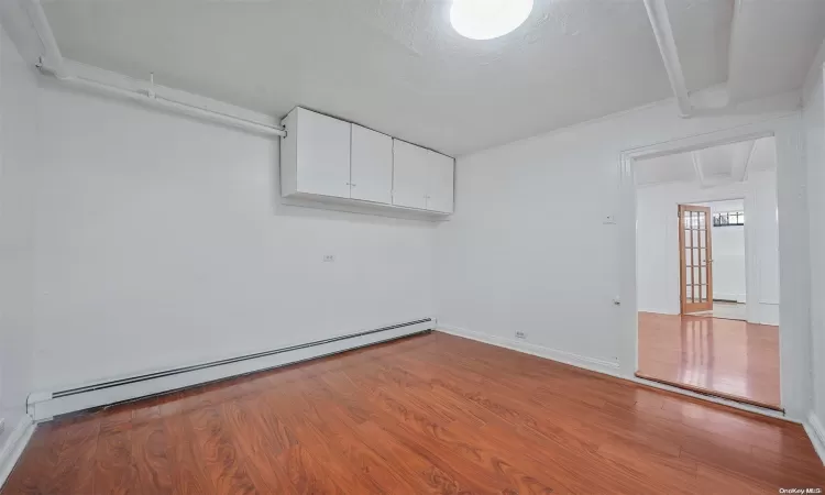 1754 Seward Avenue, New York, NY, 1 Bedroom Bedrooms, 3 Rooms Rooms,1 BathroomBathrooms,Residential Lease,For Rent,Seward,L3591098