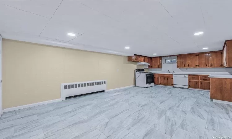 245 Rockaway Parkway, Hempstead, NY, 5 Bedrooms Bedrooms, 10 Rooms Rooms,3 BathroomsBathrooms,Residential,For Sale,Rockaway,L3591109