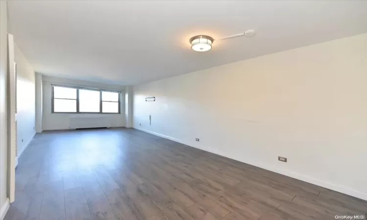 175-20 Wexford Terrace, New York, NY, 1 Bedroom Bedrooms, 2 Rooms Rooms,1 BathroomBathrooms,Residential,For Sale,Wexford Terrace,L3591170