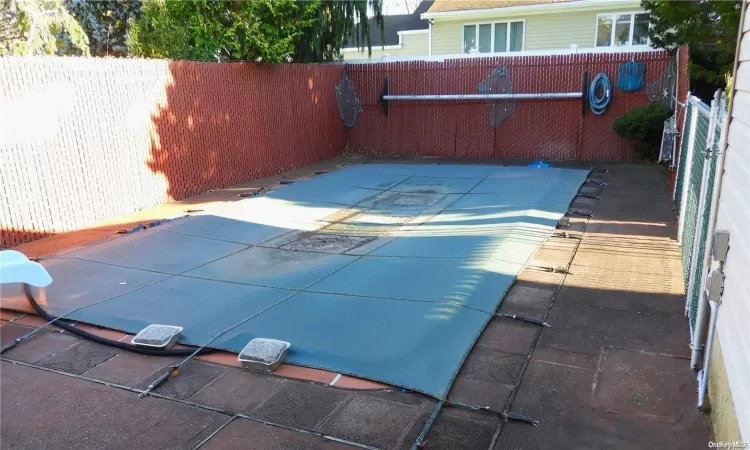 15' x 20' in-ground pool