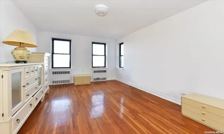 143-50 Hoover Avenue, New York, NY, 1 Bedroom Bedrooms, 3 Rooms Rooms,1 BathroomBathrooms,Residential,For Sale,Hoover,L3591200