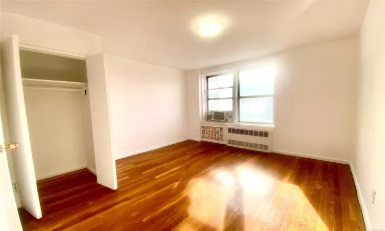 41-25 Kissena Boulevard, New York, NY, 2 Bedrooms Bedrooms, 5 Rooms Rooms,1 BathroomBathrooms,Residential,For Sale,Kissena,L3591198