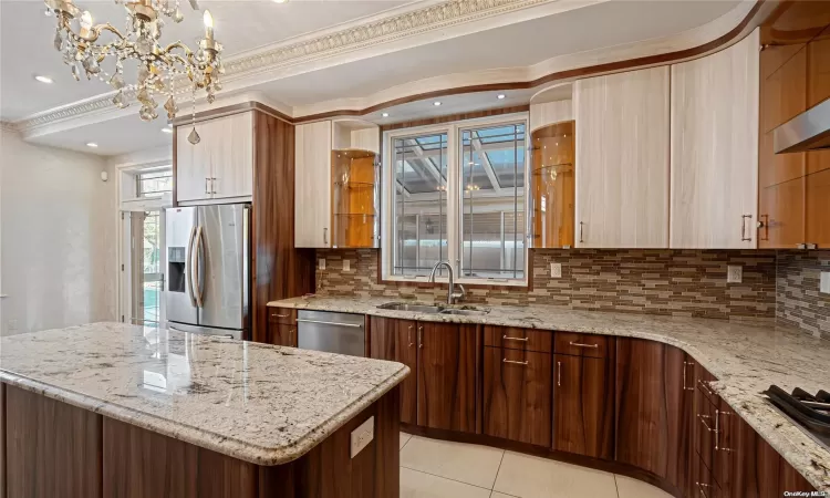 63-35 Carlton Street, New York, NY, 3 Bedrooms Bedrooms, 14 Rooms Rooms,4 BathroomsBathrooms,Residential Income,For Sale,Carlton,L3591298