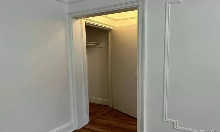 43-42 45th St, New York, NY, 1 Bedroom Bedrooms, 5 Rooms Rooms,1 BathroomBathrooms,Residential Lease,For Rent,45th St,L3591319