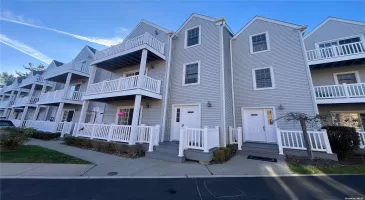 167-11 Powells Cove Blvd Boulevard, New York, NY, 3 Bedrooms Bedrooms, 10 Rooms Rooms,2 BathroomsBathrooms,Residential,For Sale,Powells Cove Blvd,L3591330