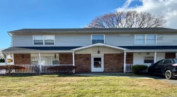 18 Green Place, Brookhaven, NY, 1 Bedroom Bedrooms, 4 Rooms Rooms,1 BathroomBathrooms,Residential Lease,For Rent,Green,L3591432